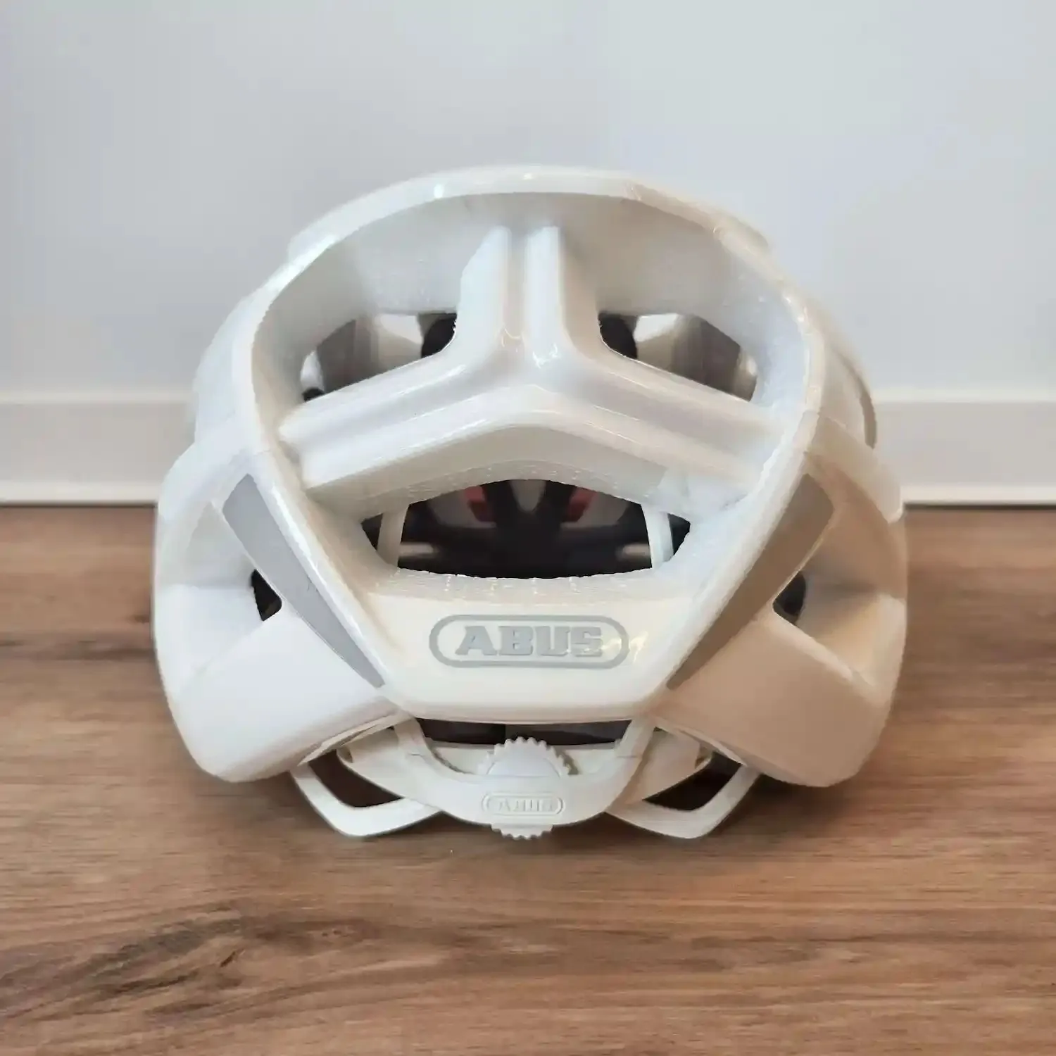 ABUS StormChaser ACE Pure White – Testbericht & Erfahrung